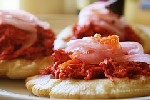 Cochinita Sopes